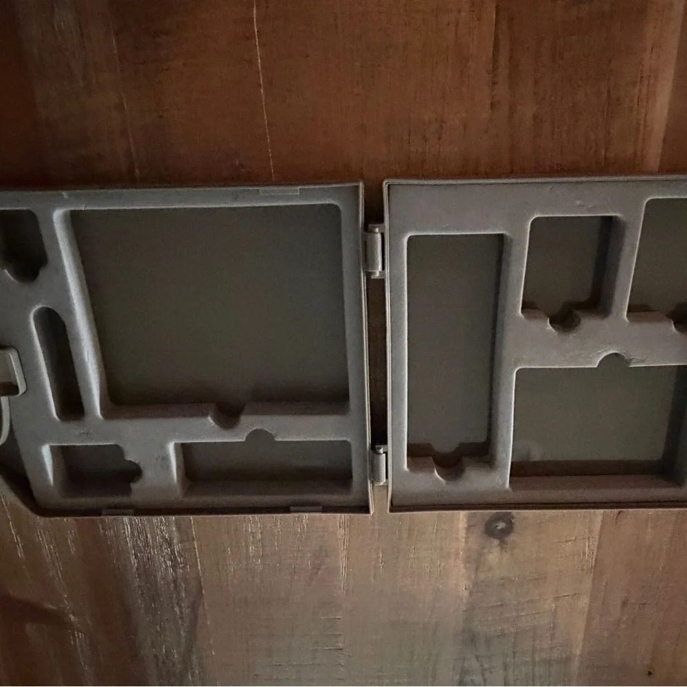 Stampin Up stamp block storage/carrying case.  Keeps all those block organized.